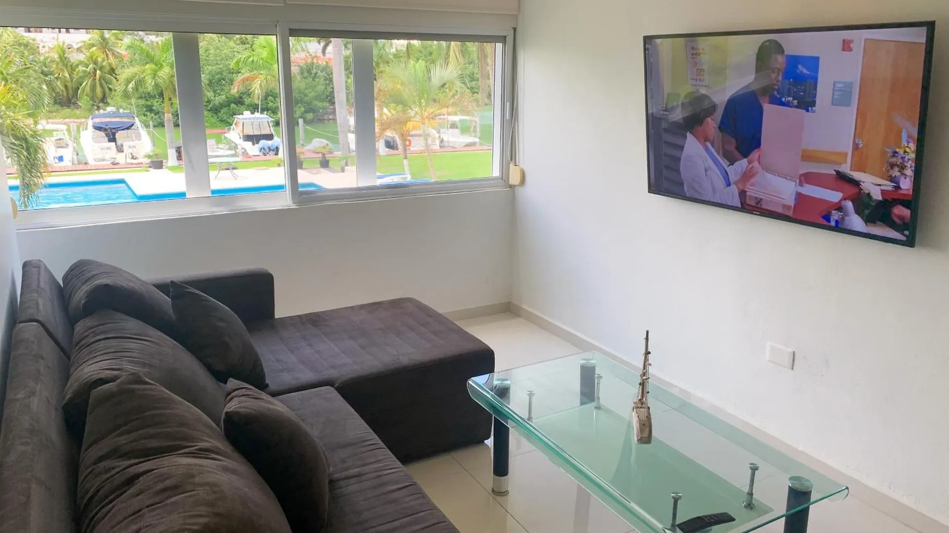 Apartment Beautiful Loft By The Lagoon! Cancun Mexico